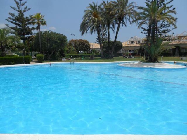Appartamento Penthouse A6 Parque La Carolina/Carolina Park Marbella Esterno foto